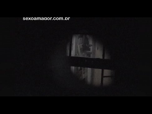 ❤️ Blondie viene segretamente filmato da un voyeur del quartiere nascosto dietro mattoni cavi ❤ Porno belloal it.chancel.top